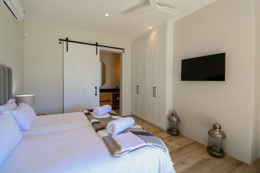 4 Bedroom Property for Sale in Keurboomstrand Western Cape